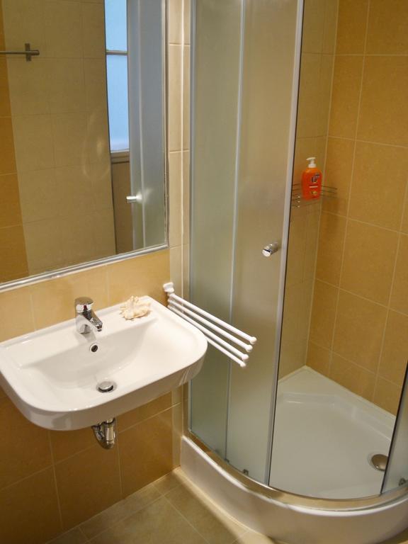 Casamia-Elegant Central Vaci St.Apt Budapest Eksteriør billede
