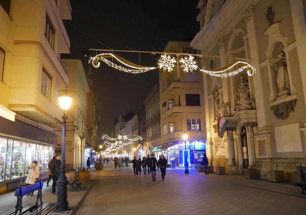 Casamia-Elegant Central Vaci St.Apt Budapest Eksteriør billede